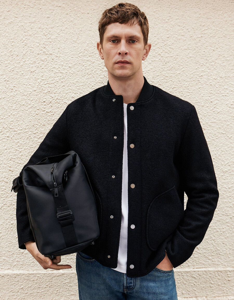 herren-wochenendtasche schwarz nylon gummieffekt