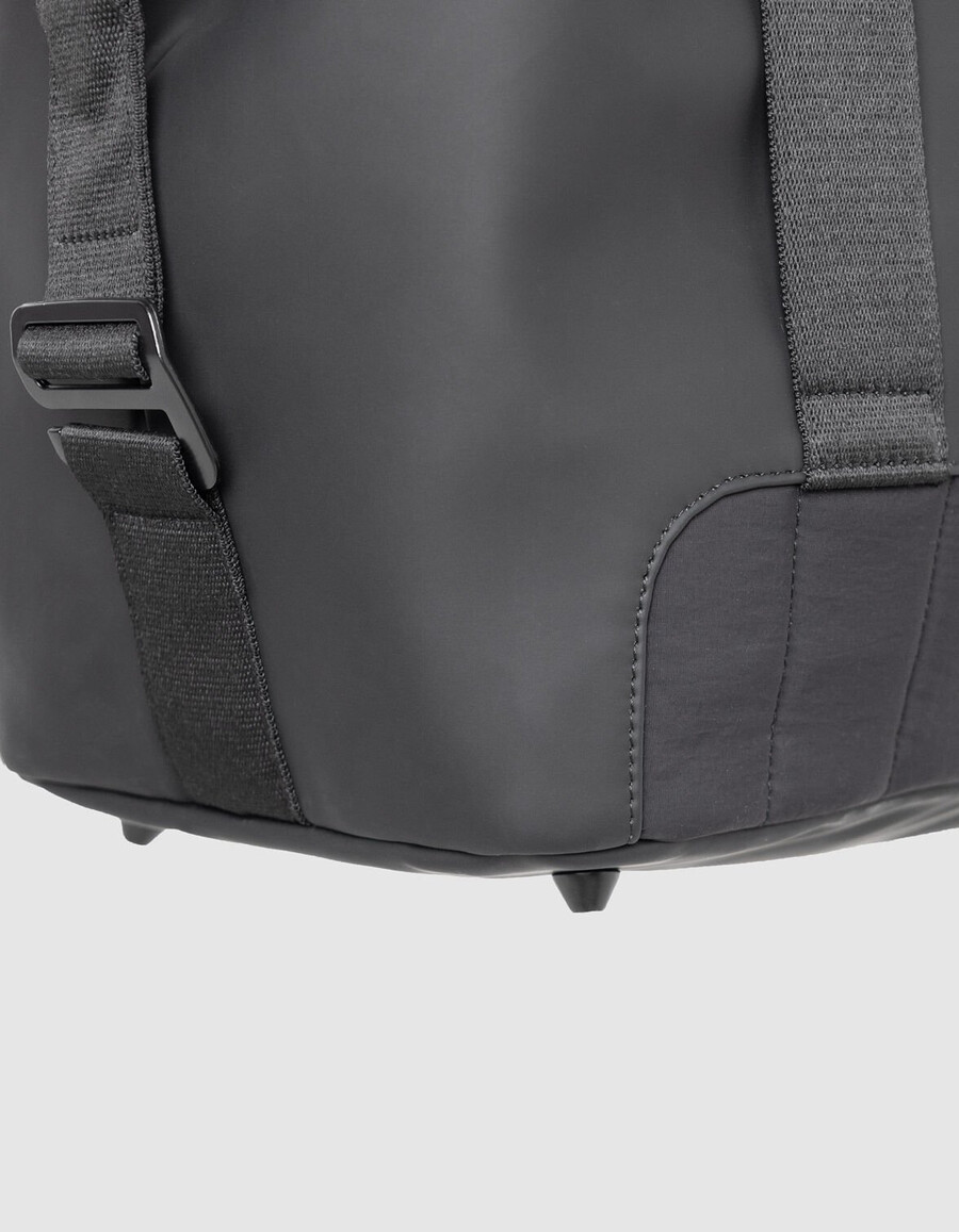 herren-wochenendtasche schwarz nylon gummieffekt