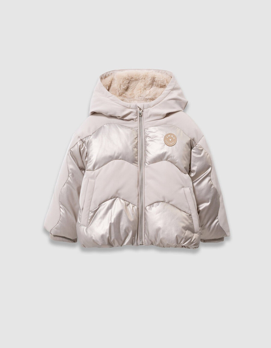 mädchen-steppjacke mit fellfutter in gold und beige