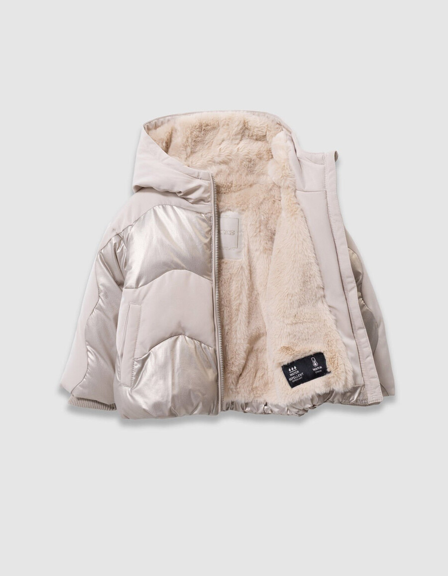mädchen-steppjacke mit fellfutter in gold und beige