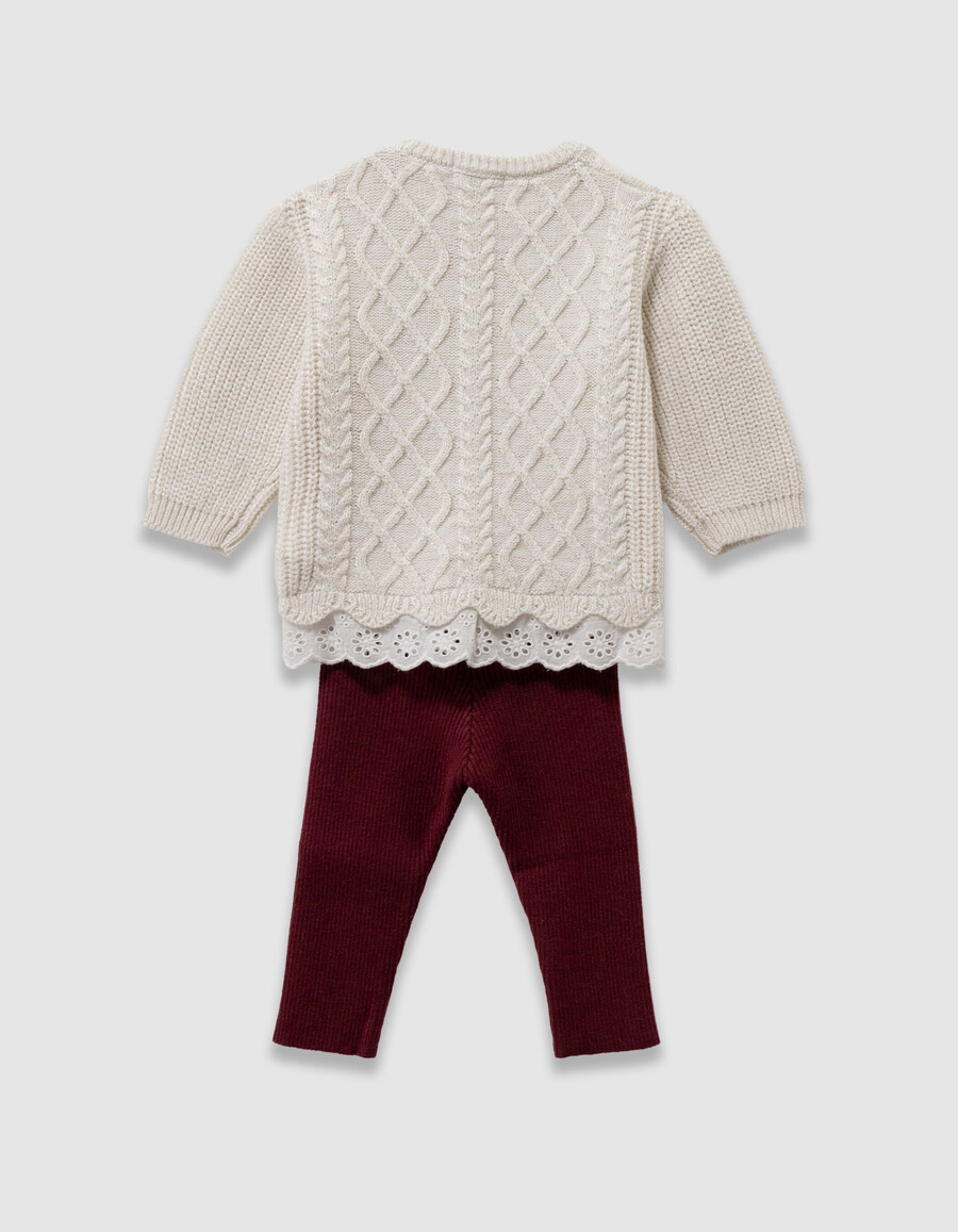 set aus ecrufarbenem strickpullover und bordeauxroten leggings für babys