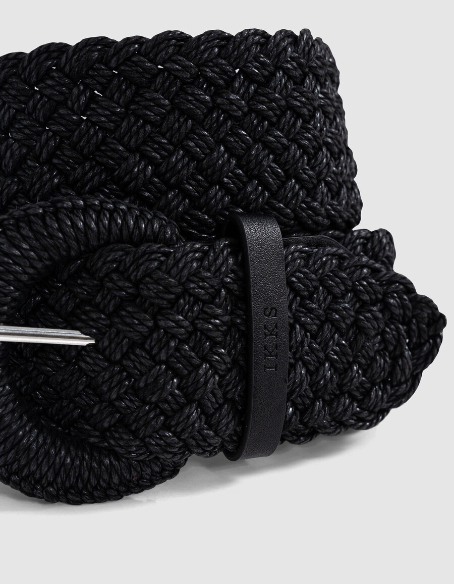 breiter schwarzer damengürtel aus gewebtem raffia