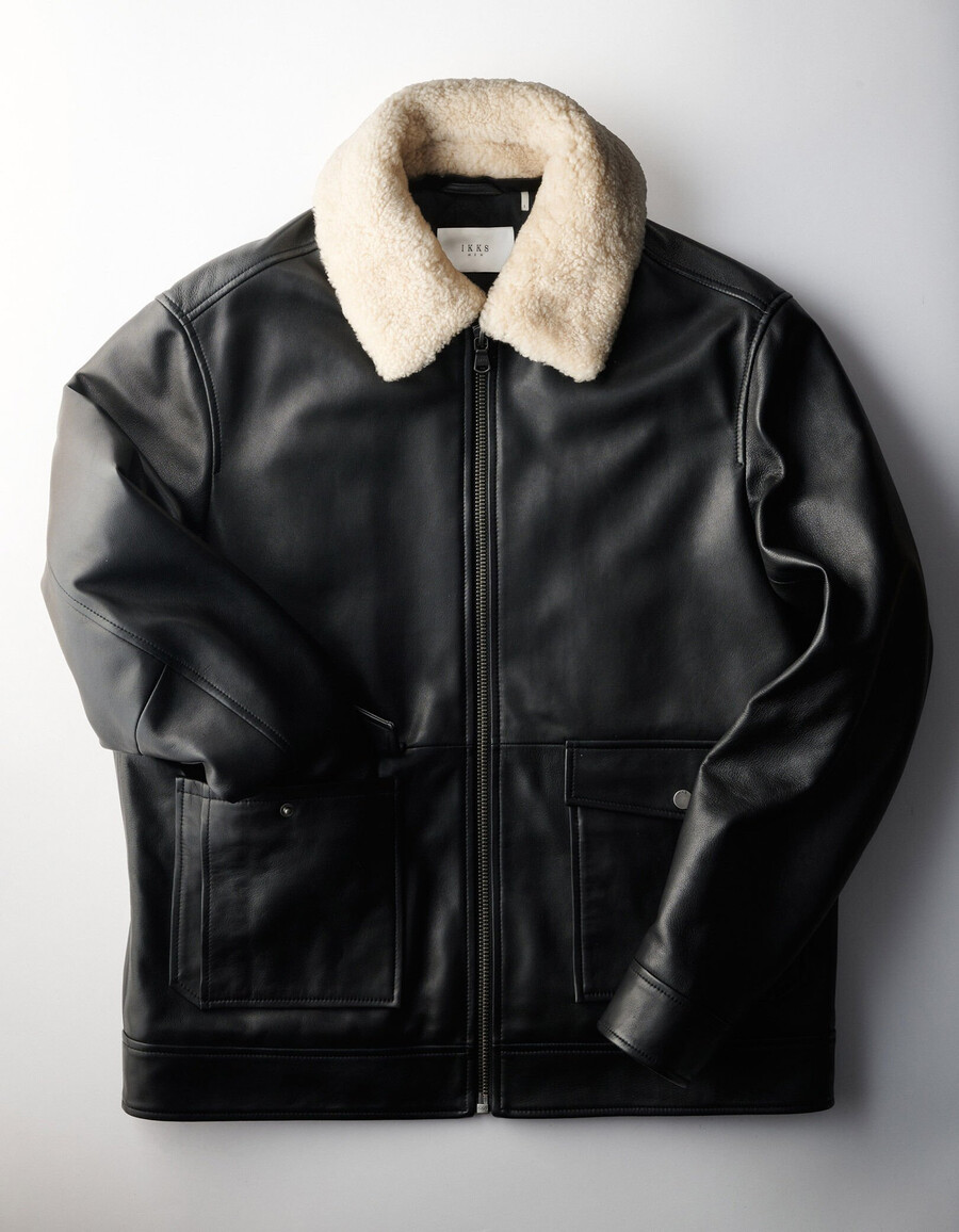 schwarze lederfliegerjacke für herren mit abnehmbarem sherpa-futter