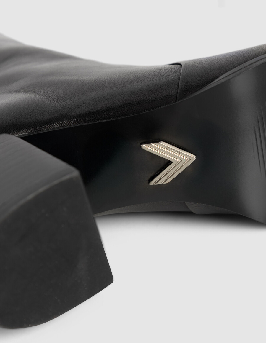 schwarze damen-lederstiefel mit reißverschluss und absatz