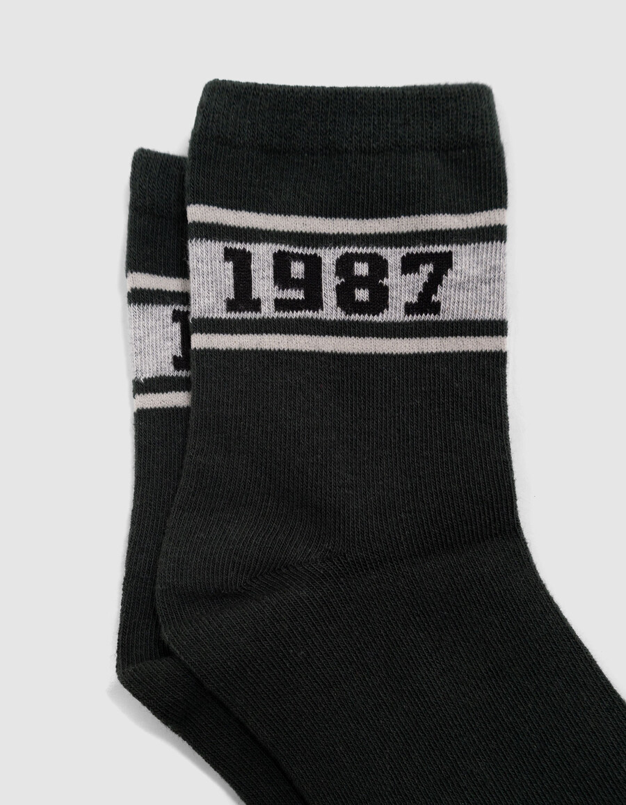 schwarze grüne und beige socken für jungen