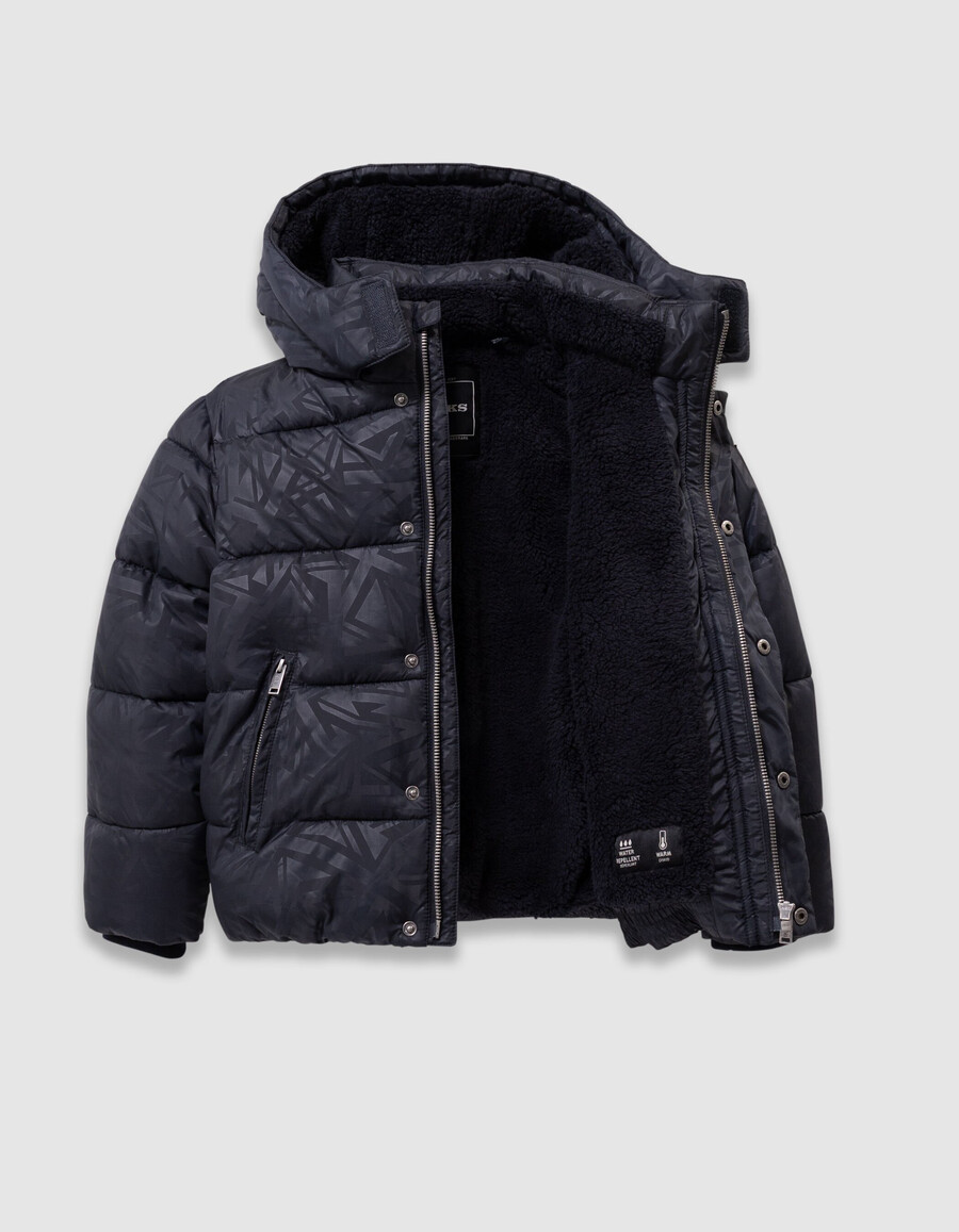 marineblaue steppjacke für jungen mit kapuze und gefüttertem fellmuster
