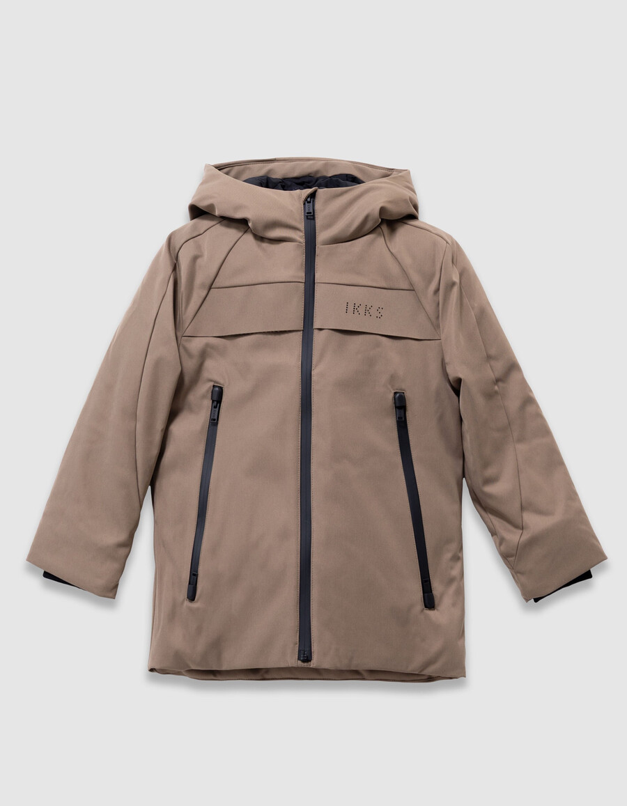 beigefarbener 2-in-1-parka und ärmellose steppjacke für jungen