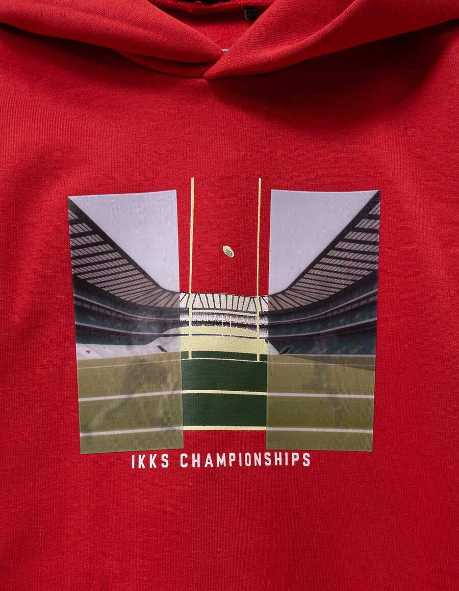 roter kapuzenpullover für jungen mit lentikularbild