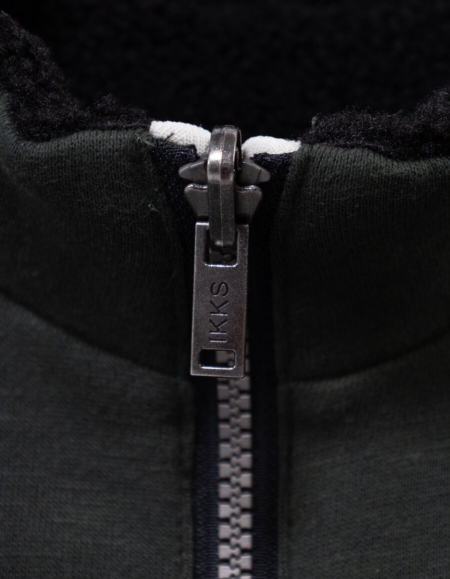 schwarzes sherpa-sweatshirtgrünes wende-strickjacken-set für jungen