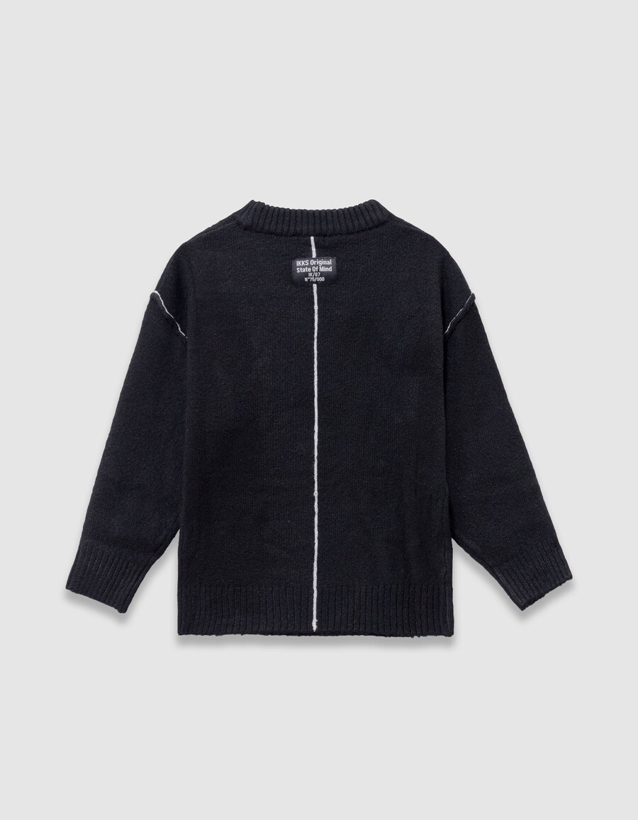 schwarzer strickpullover für jungen mit brusttasche