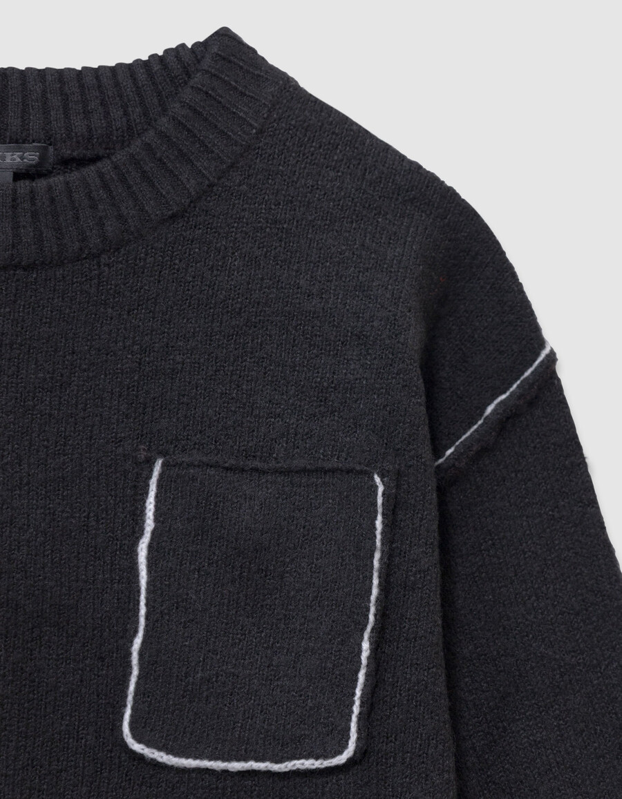 schwarzer strickpullover für jungen mit brusttasche