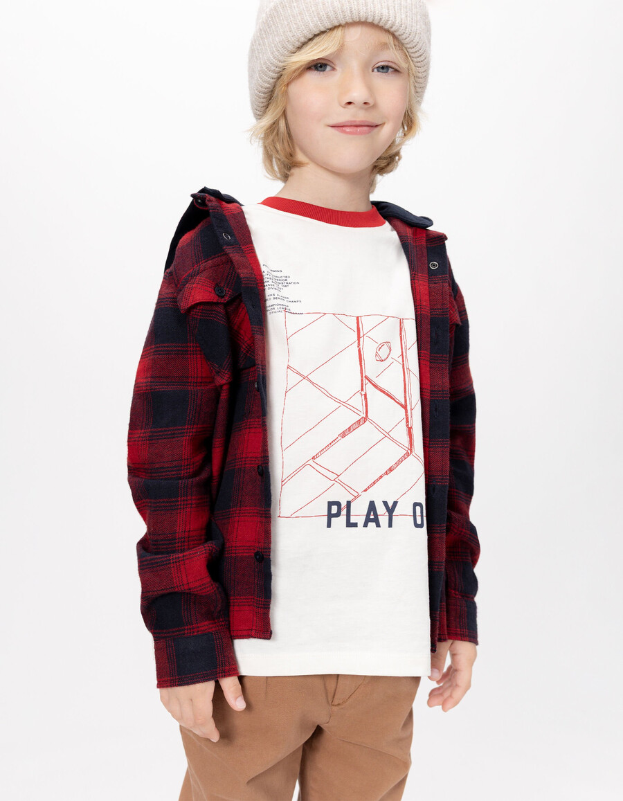 jungen-overshirt mit marineblauemrotem karomuster und abnehmbarer kapuze