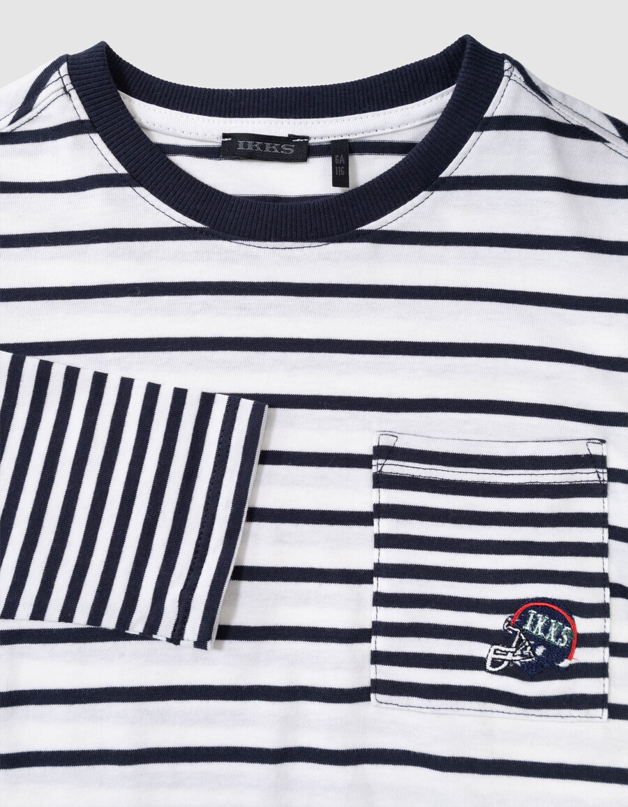 matrosen-t-shirt aus bio-baumwolle für jungen trompe-lœil-ärmel