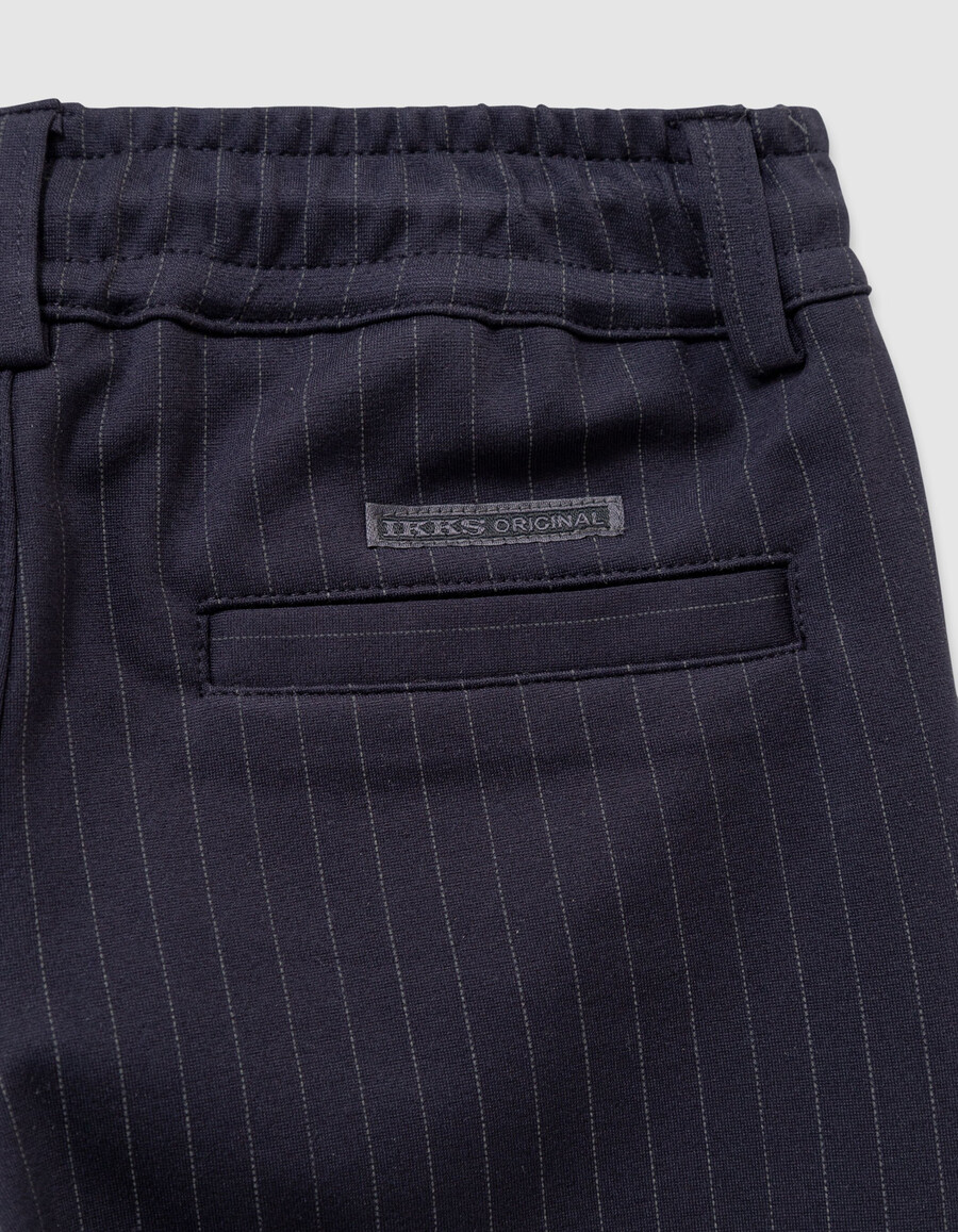 marineblaue jogginghose mit nadelstreifen locker geschnitten