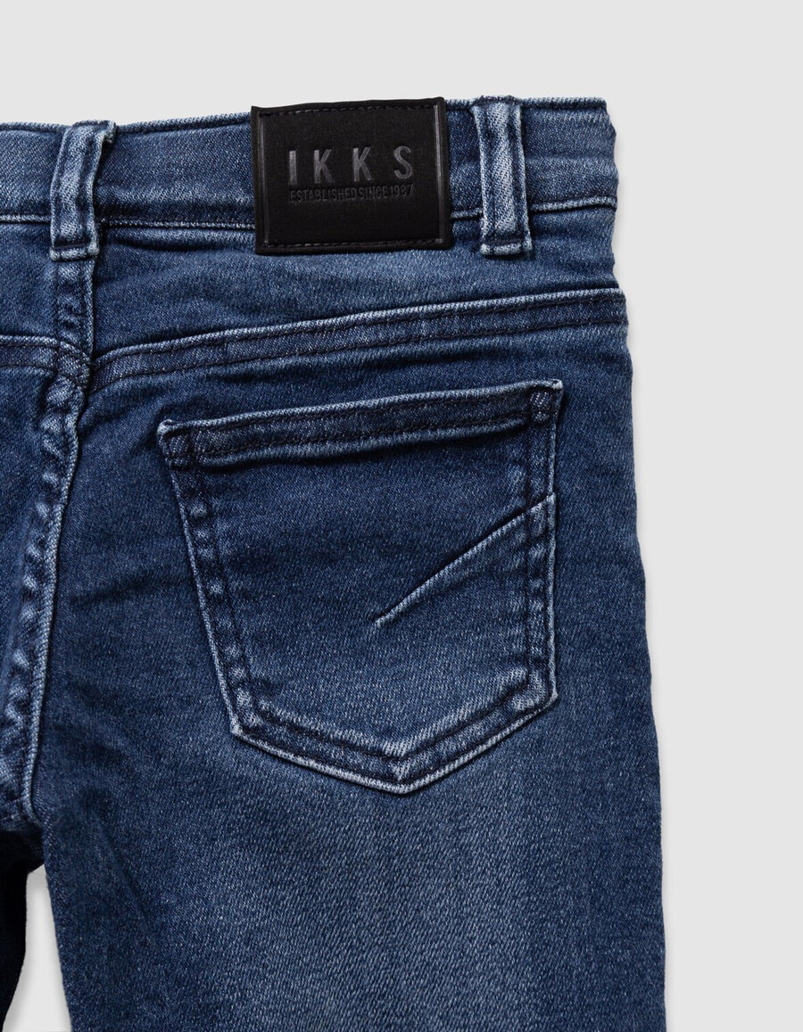 marineblaue gerade geschnittene jeans für jungen