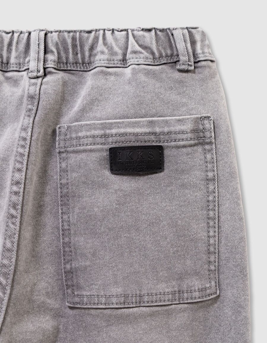 graue locker sitzende jeans für jungen mit elastischem bund