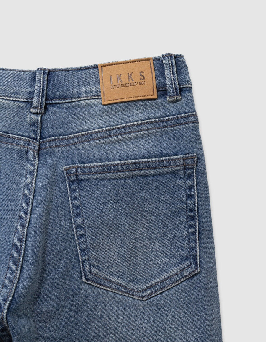 baggy jeans in hellblauem used-look für jungen