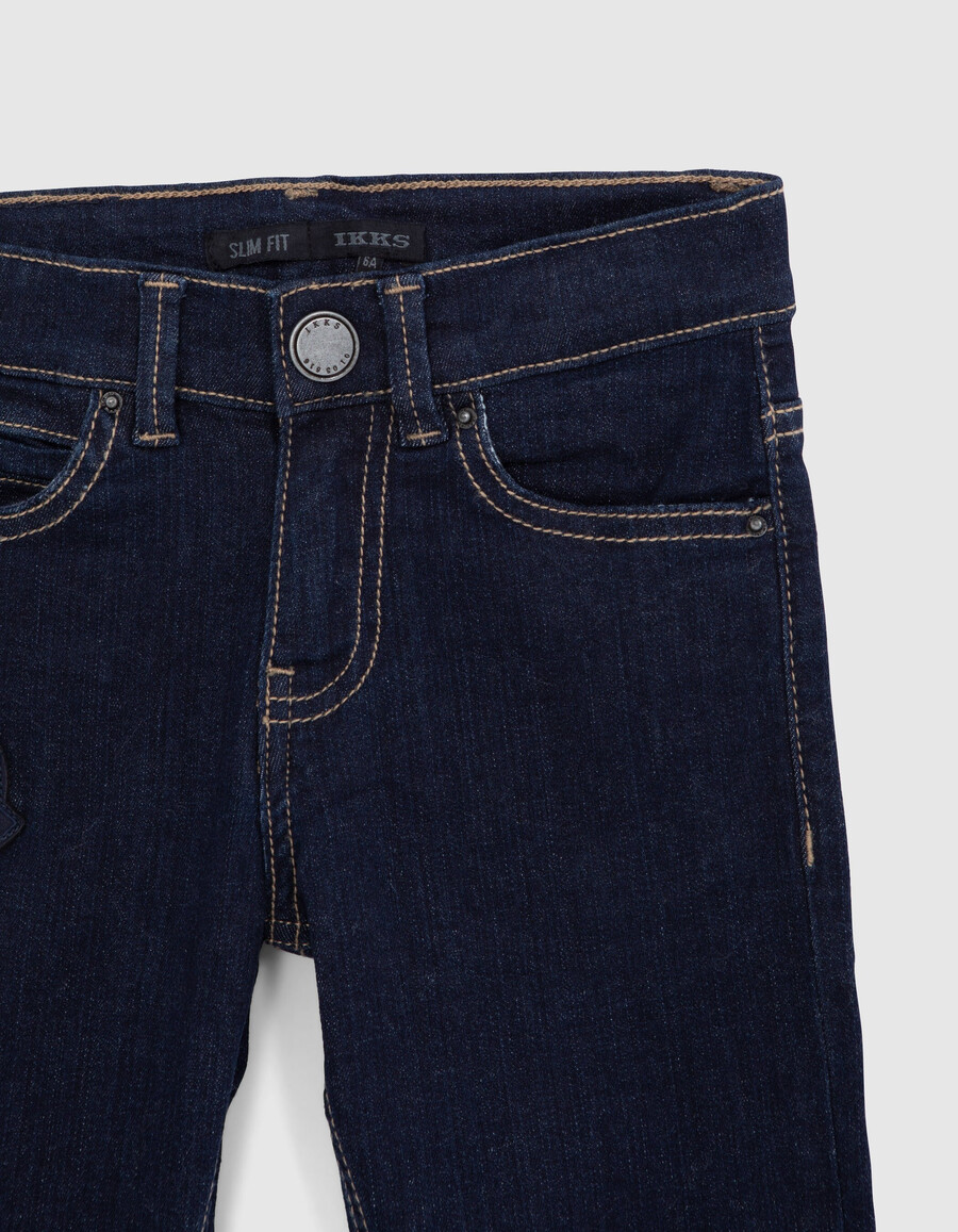 raw slim jeans für jungen mit aufnäher und stickerei