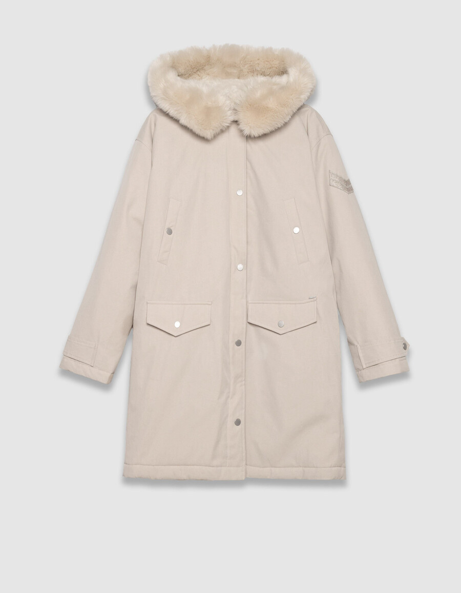 beigefarbener oversize-parka für damen mit pelzgefütterter kapuze
