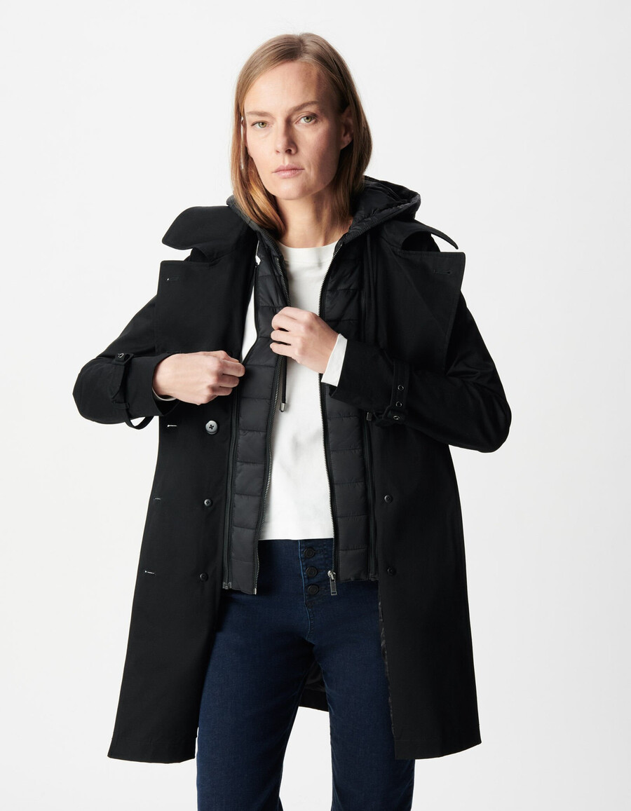 schwarzer damen-trenchcoat mit abnehmbarer nylonkapuze