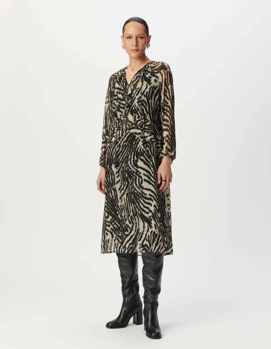 schwarzes langes damenkleid mit zebramuster