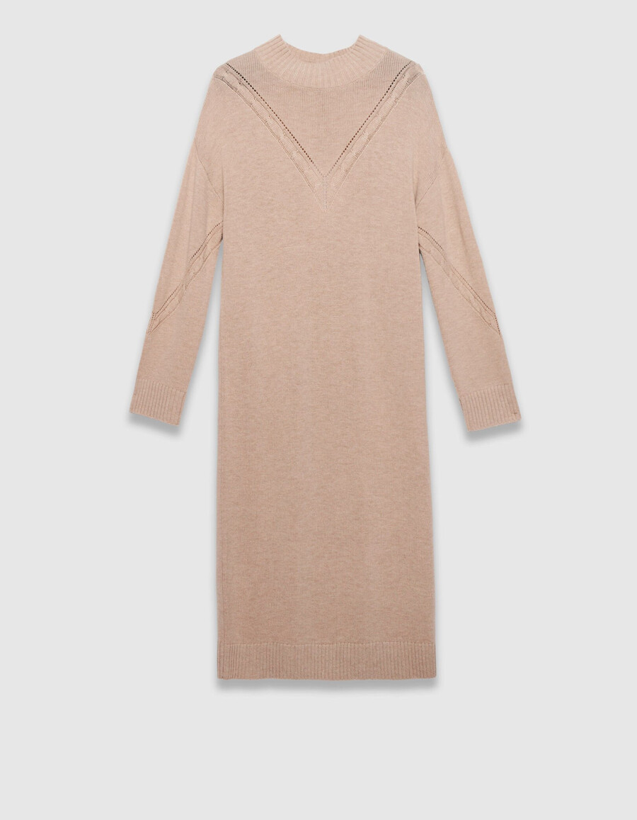 beiges strickkleid für damen mit zopfmuster