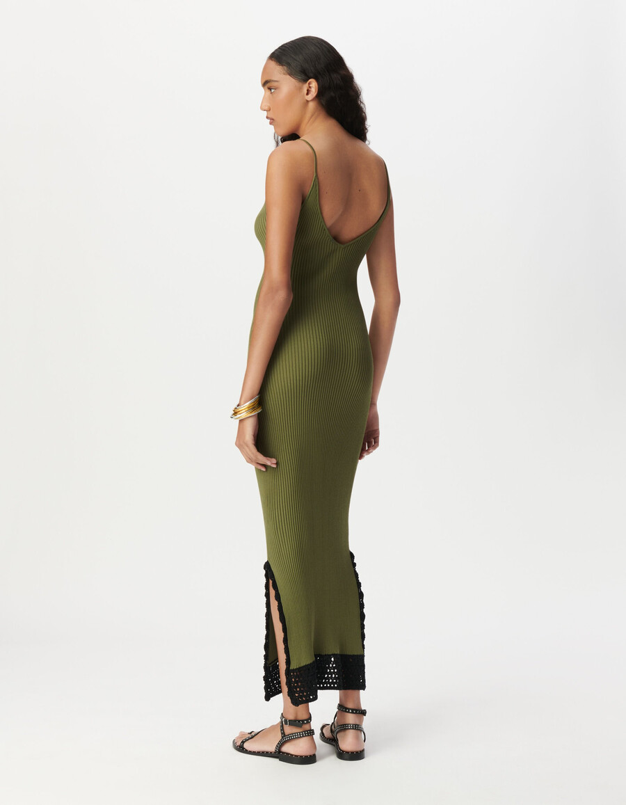 khakifarbenes geripptes langes strickkleid für damen