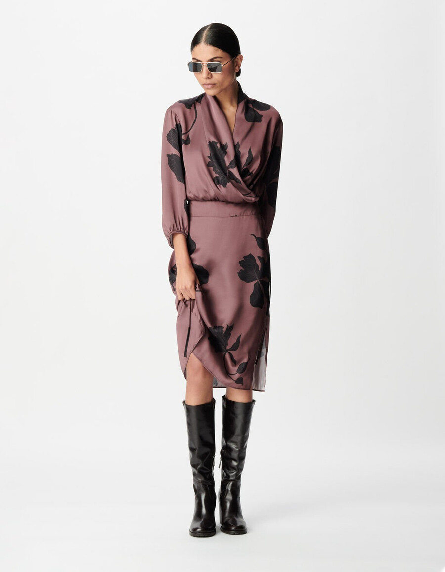 burgunderfarbenes maxi-midikleid mit blumenmuster für damen