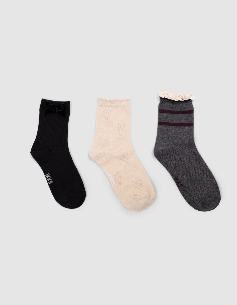 mädchensocken in beige schwarz und grau