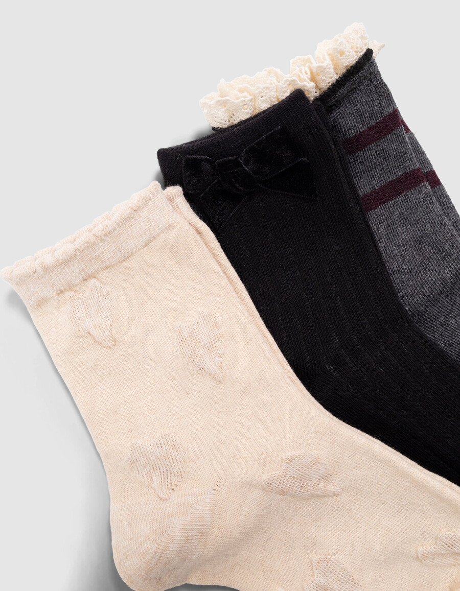 mädchensocken in beige schwarz und grau