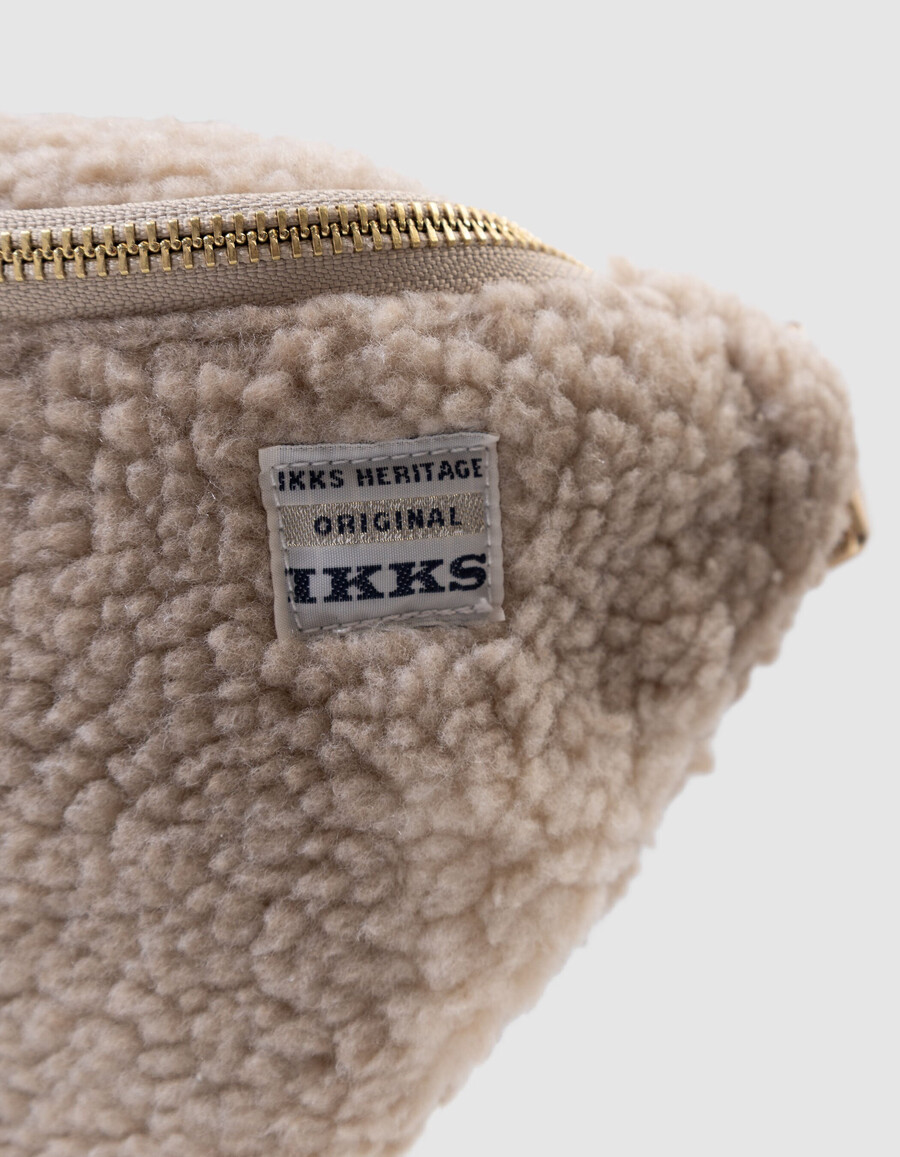 beige sherpa-karo-bauchtasche für mädchen