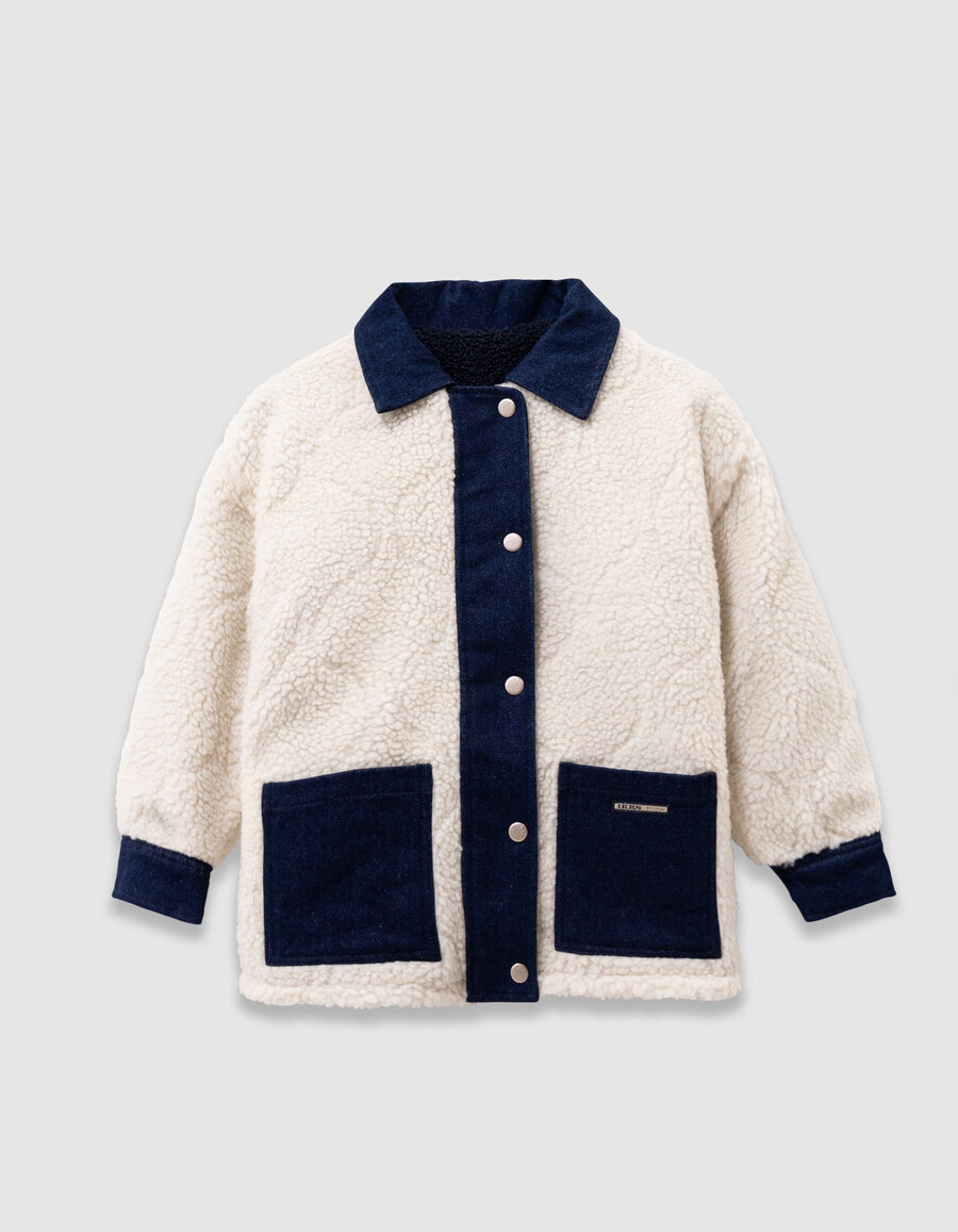 wendbare mädchenjacke aus raw denim und sherpa