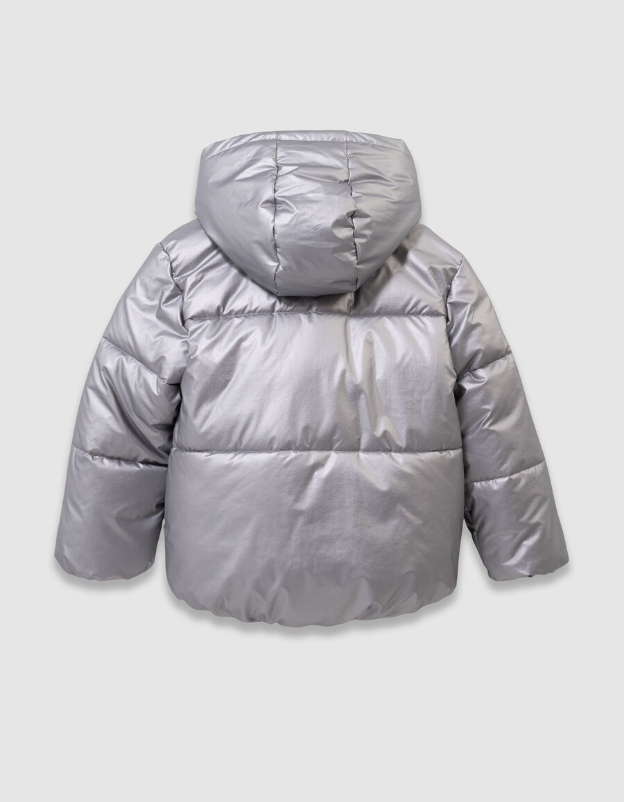 silberne steppjacke für mädchen mit marineblauer pelzgefütterter kapuze