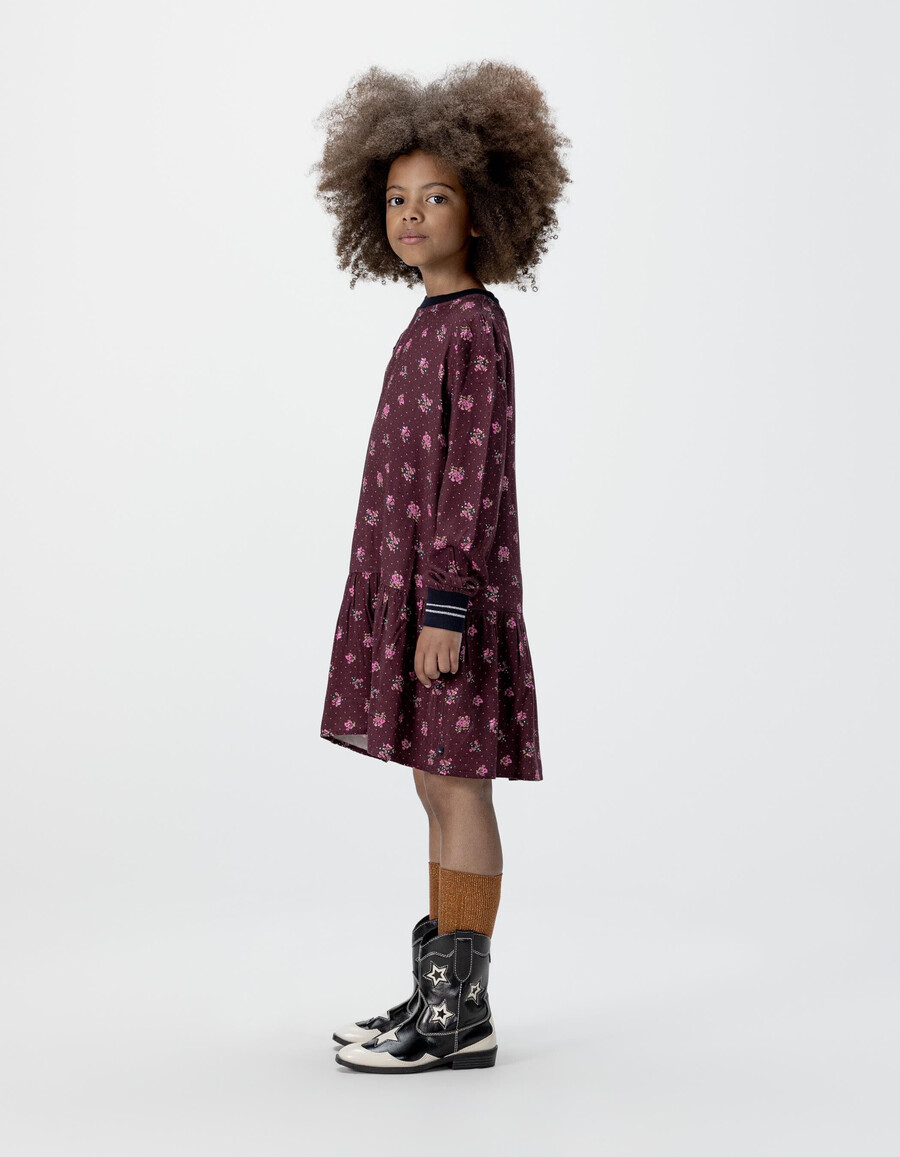 burgunderrotes langarmkleid für mädchen mit blumenmuster