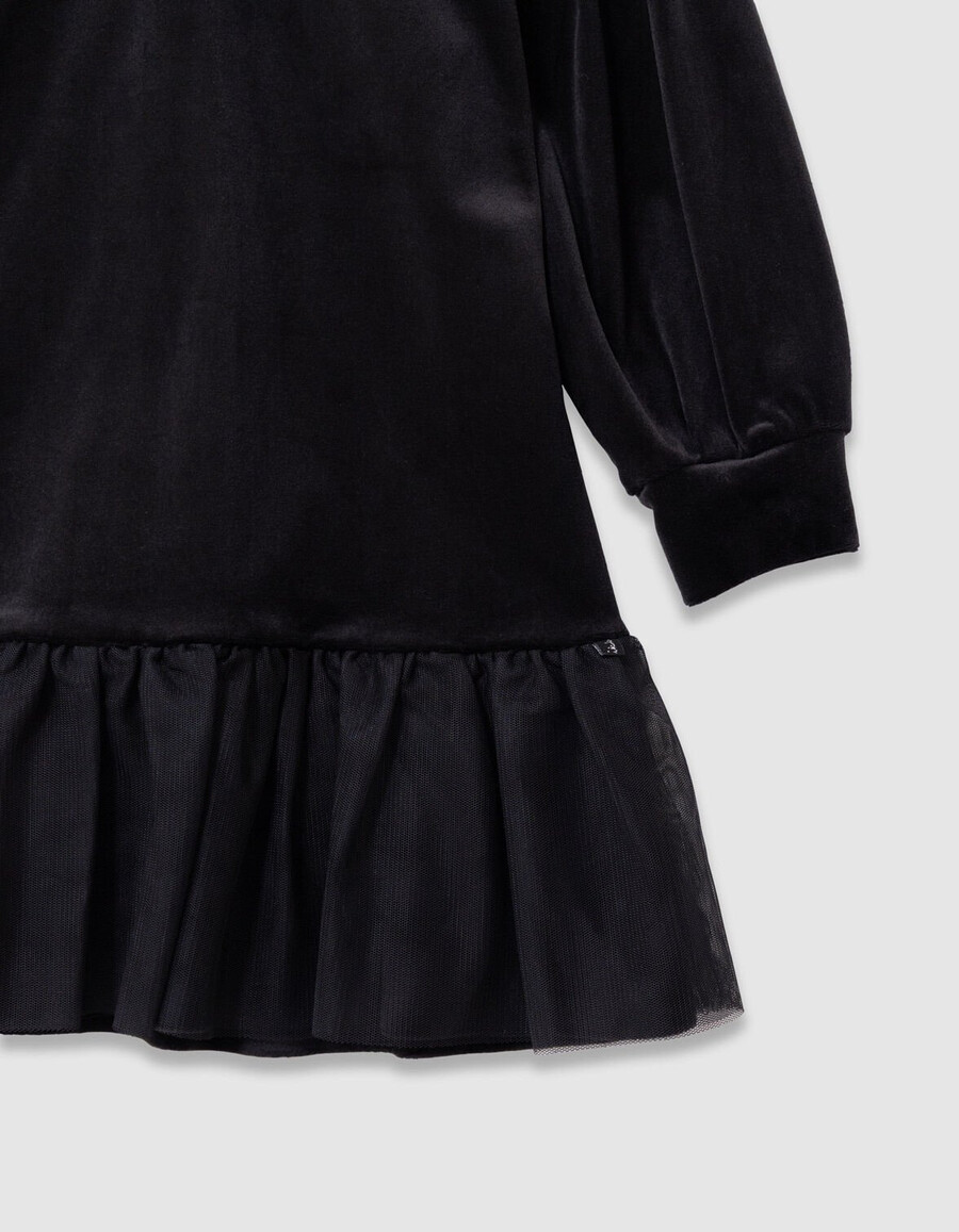 schwarzes besticktes samtkleid für mädchen mit tüllrüschen