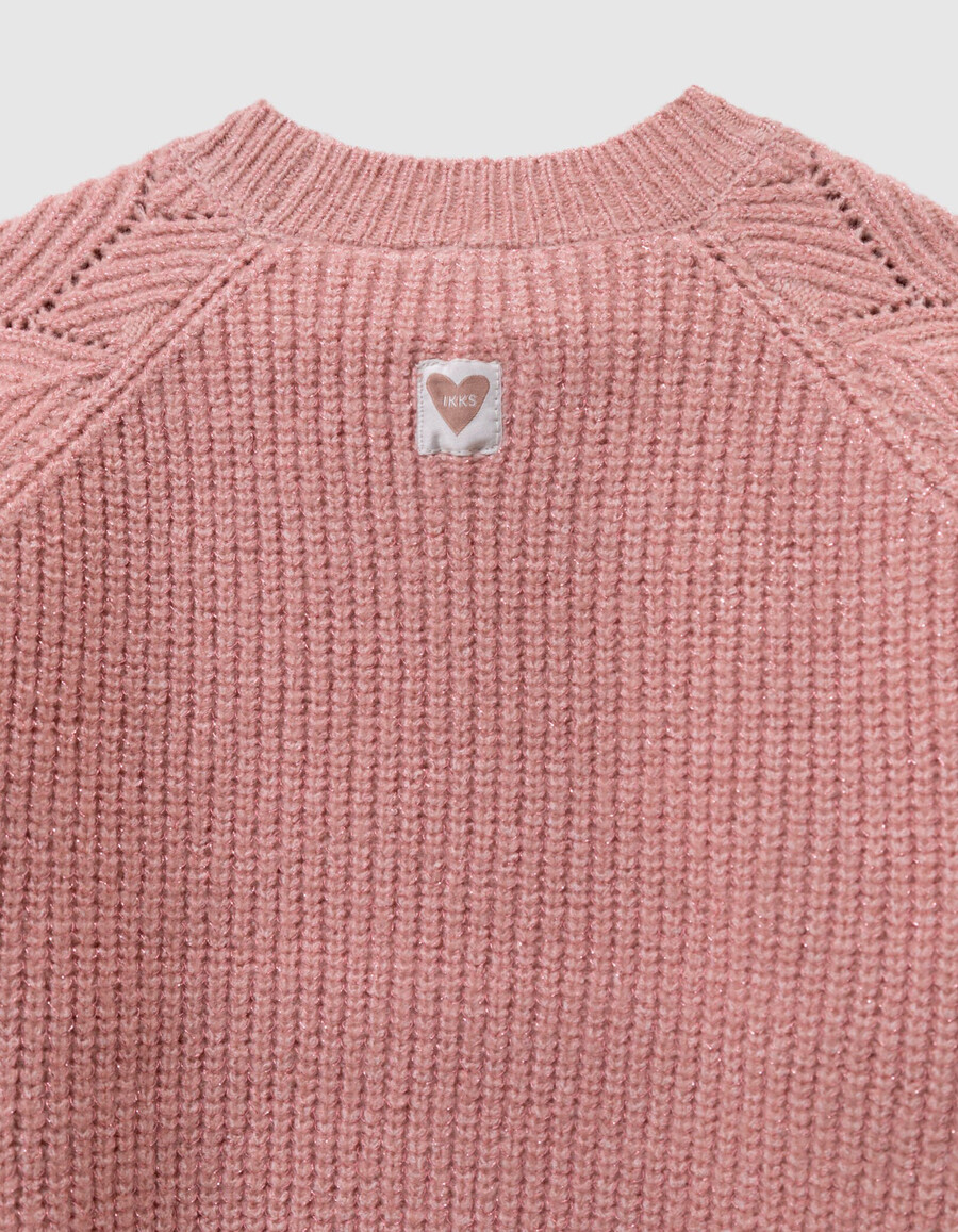 rosa strickpullover für mädchen mit jacquard-ärmeln