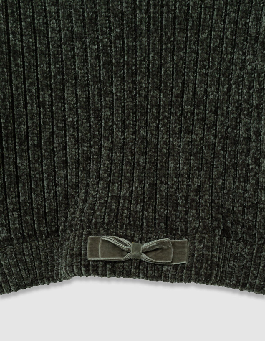mädchen-kapuzenpullover aus khakifarbenem chenille-strick