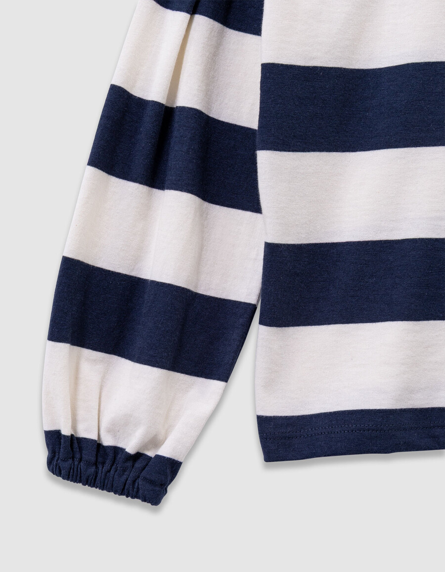 mädchen-t-shirt mit marineblauenecrufarbenen streifen im matrosenstil bestickter kragen