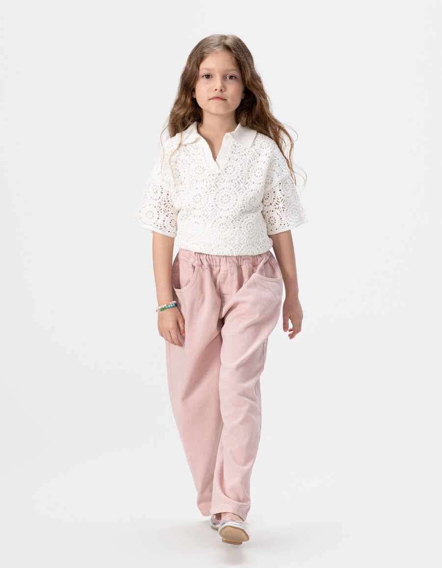 mädchen-jeans mit rosa ballonmuster und elastischem bund