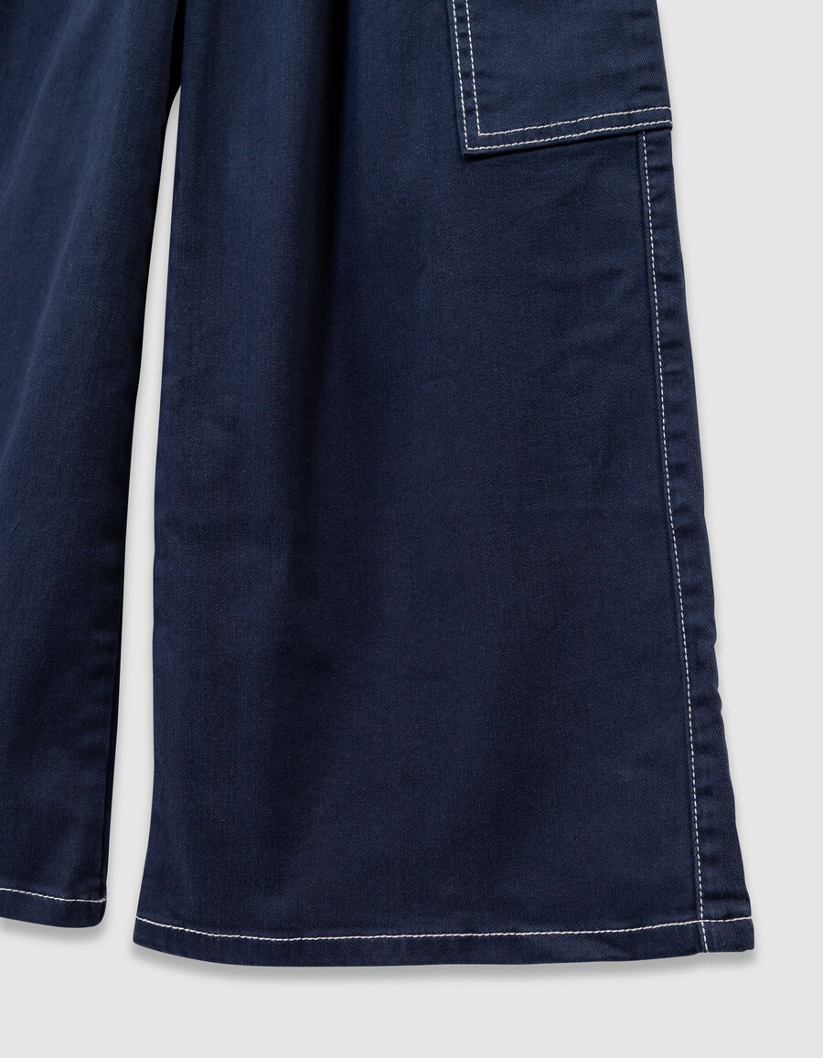 mädchen-jeans im cargo-stil mit weitem bein in marineblau