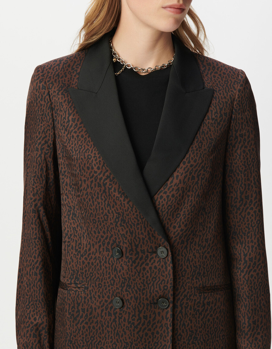 brauner damen-anzugsblazer mit leopardenmuster