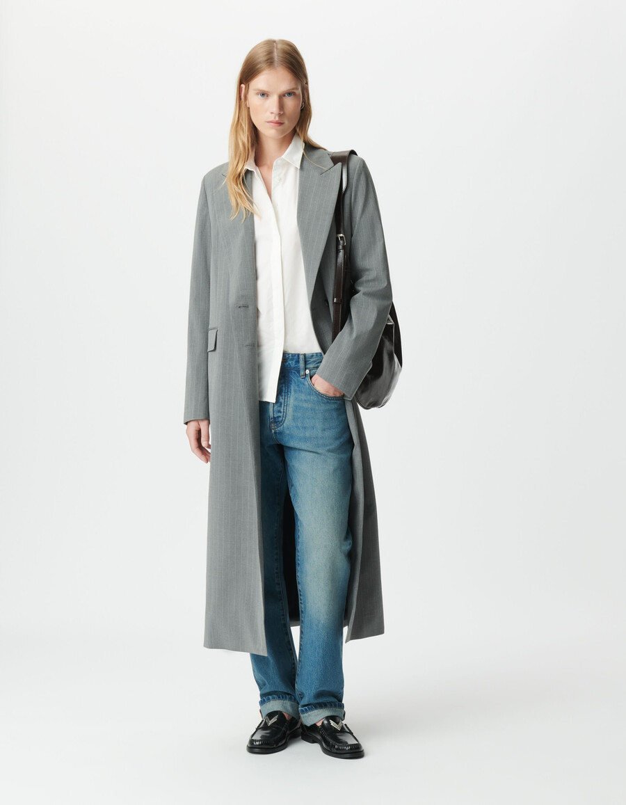 grauer gestreifter damen-anzugblazer