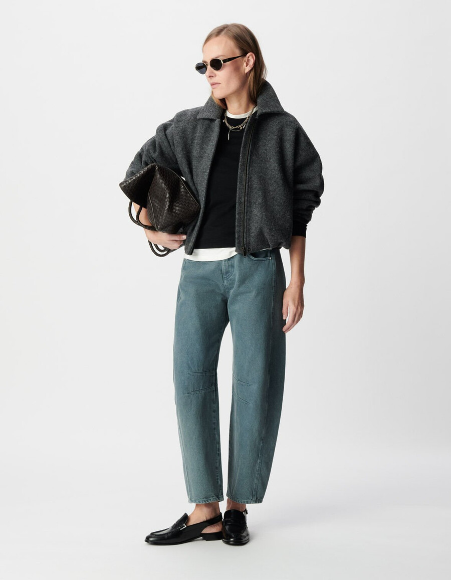damen-oversize-jacke aus grauer gekochter wolle