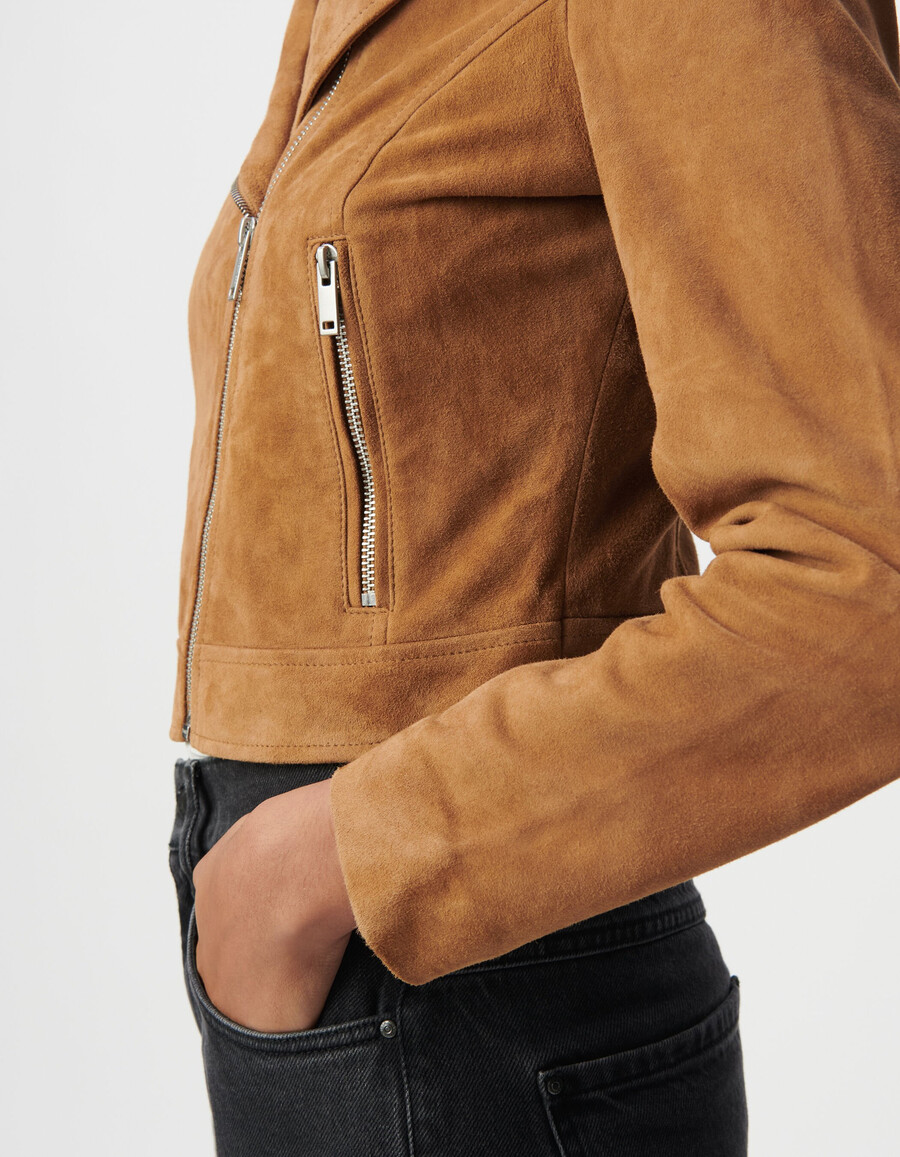 damen-bikerjacke aus kamelfarbenem leder und velours