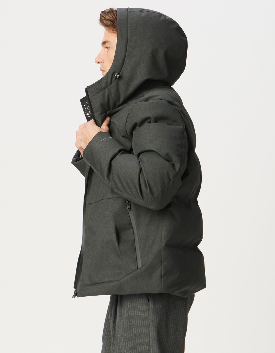 graue wasserdichte wattierte herrenjacke mit kapuze