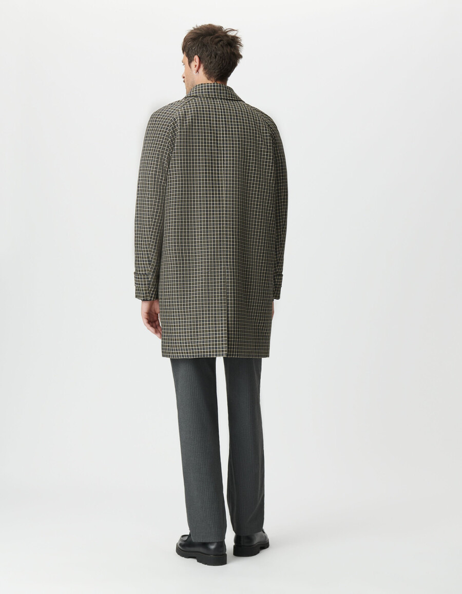 herren-trenchcoat in khaki mit karomuster