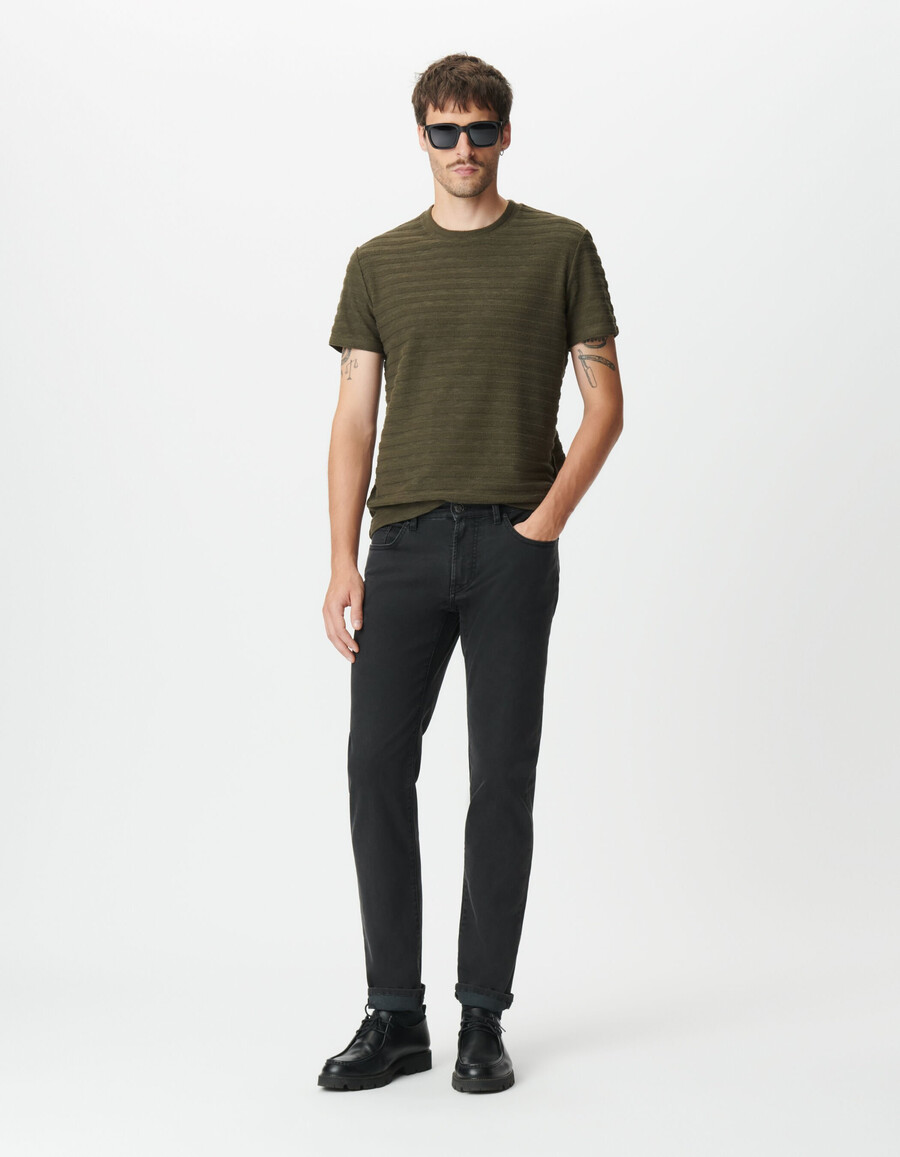 schwarze bruce slim jeans für herren gealtert