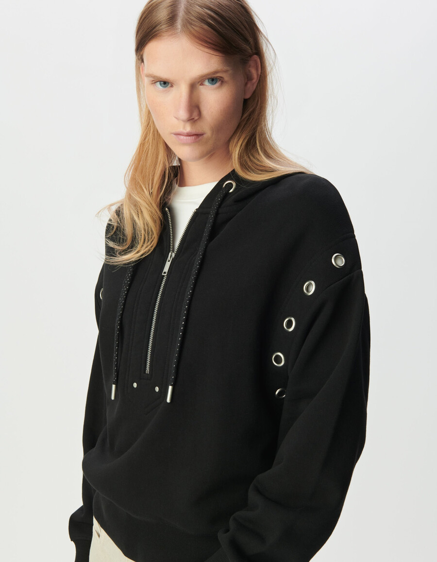 schwarzer damen-hoodie aus bio-baumwolle mit xl-ösen