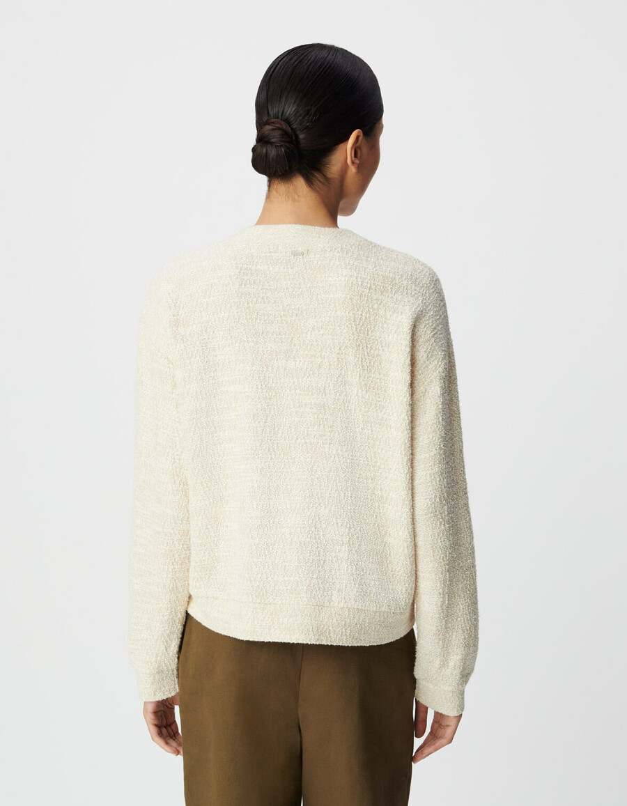 beigefarbenes damen-sweatshirt aus lurex-tweed mit geknöpften schultern