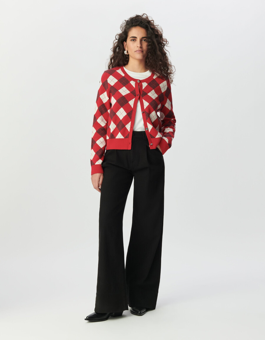 damen-strickjacke mit rotem diamant-jacquardmuster